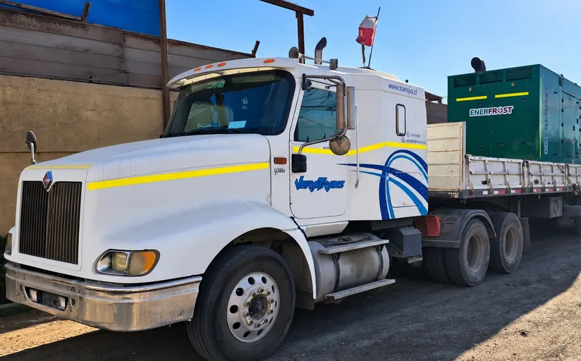 Tracto de Veratrans con carga en rampla